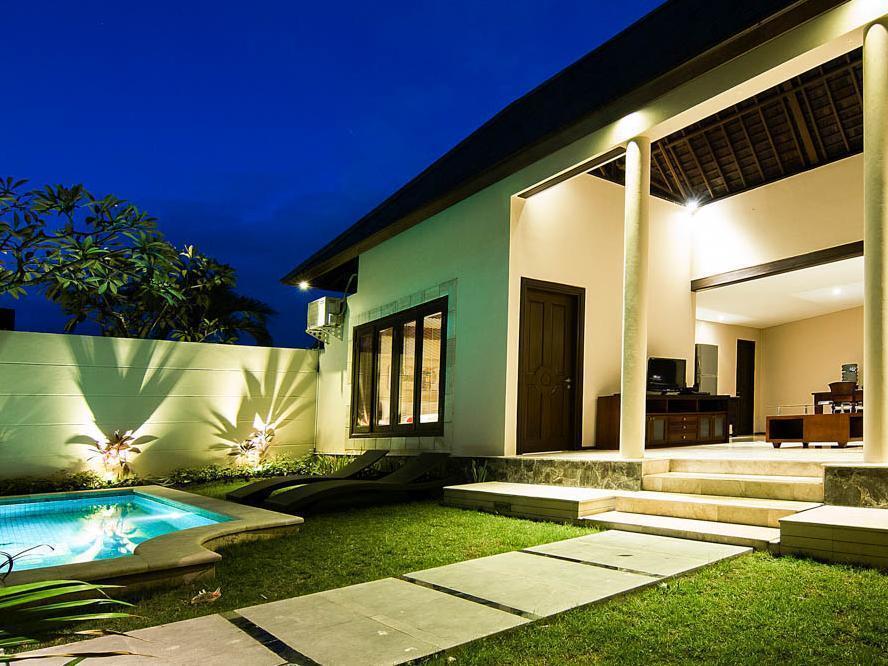 Garden Villa Bali Seminyak  Exterior photo